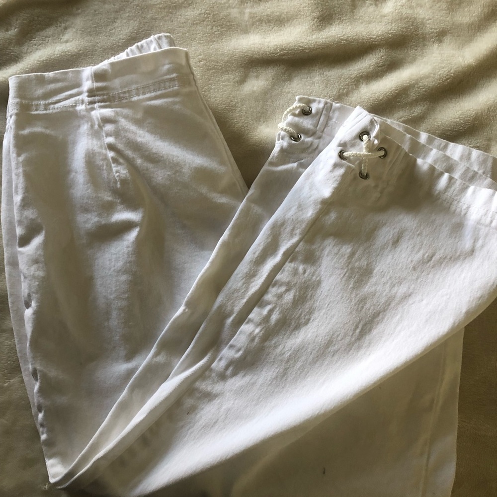 White capris